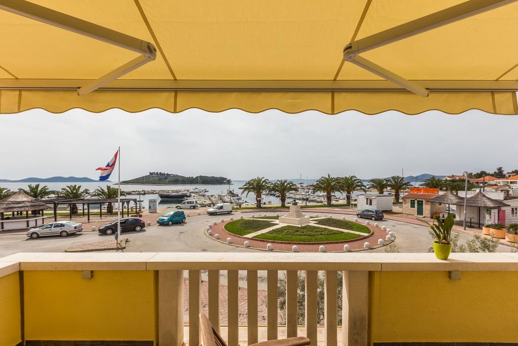 Villa Ljubica Pakoštane Exteriör bild
