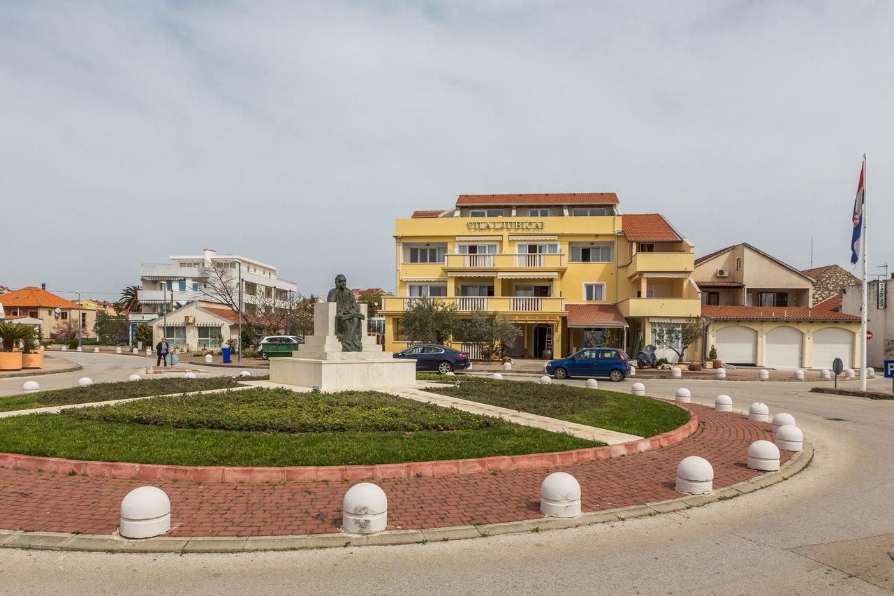 Villa Ljubica Pakoštane Exteriör bild