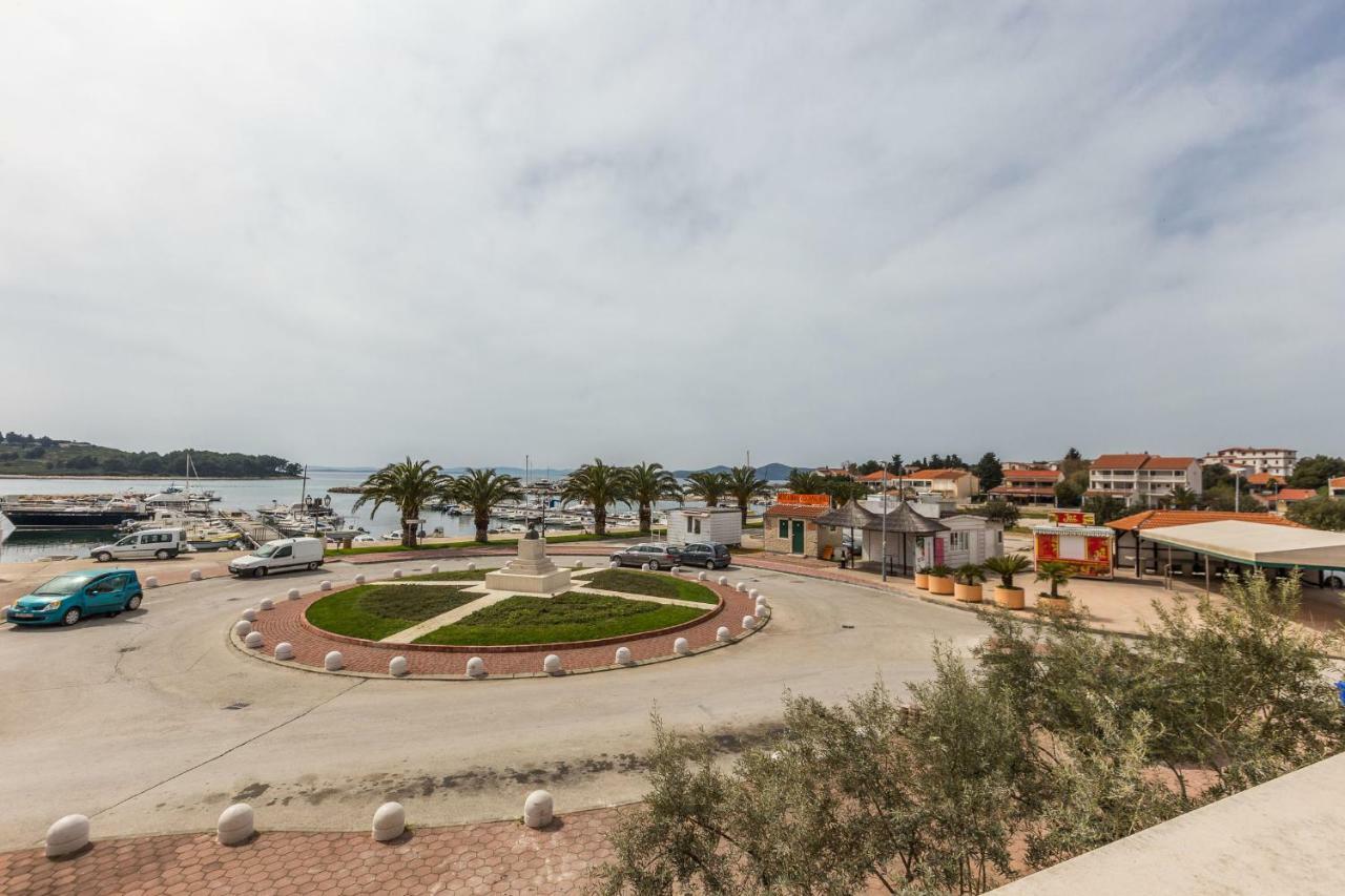 Villa Ljubica Pakoštane Exteriör bild